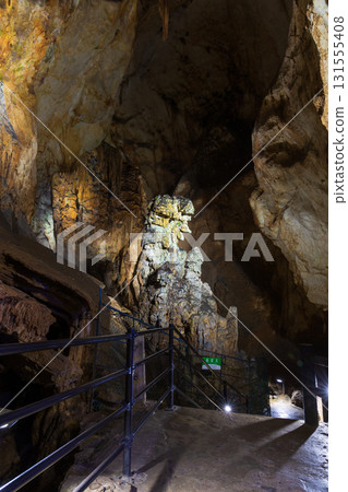 One of Japan's three largest limestone caves, Akiyoshido Kurodani Cave, Mine City, Yamaguchi Prefecture, Gankutsuou 131555408
