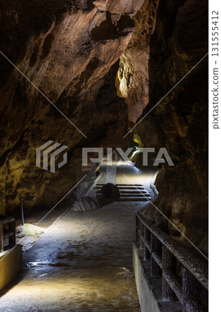 日本三大鐘乳洞之一：山口縣美你市秋芳洞黑屋支洞 131555412