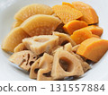 Boiled root vegetables, my wife's home-cooked meals, dinner at home, happy family 131557884