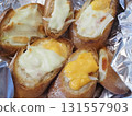 Cheese baguettes, my wife's home-cooked meals, dinners at home, happy family 131557903