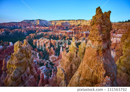 Bryce Canyon Hoodoos and Queens Garden Navajo Loop Trail at Sunrise Utah Bryce Canyon Hoodoos and Queens Garden Navajo Loop Trail at Sunrise Utah 131563782