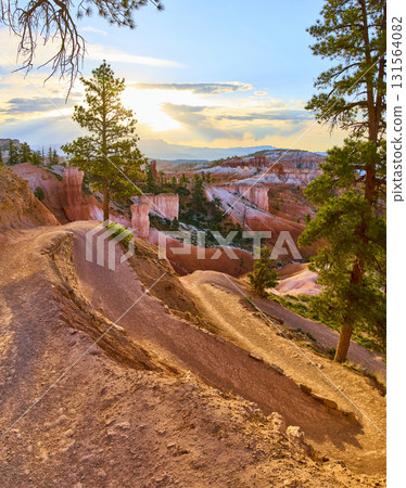 Panoramic Switchback Trail and Hoodoos in Bryce Canyon National Park at Sunset Panoramic Switchback Trail and Hoodoos in Bryce Canyon National Park at Sunset 131564082
