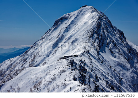 冬季八嶽山脈的赤岳 131567536