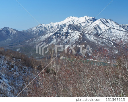 View of the snow-capped Mount Takatsuma and Lake Otomi from Mount Hiuchi View of the snow-capped Mount Takatsuma and Lake Otomi from Mount Hiuchi 131567615