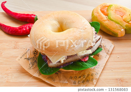 自製百吉餅三明治 131568083