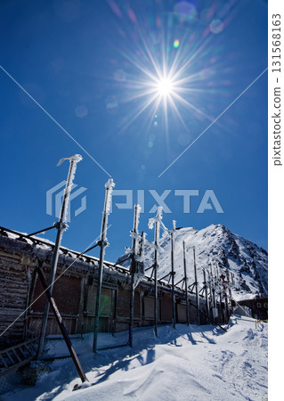 Winter in the Yatsugatake Mountain Range, Akadake Peak and Mountain Hut 131568163