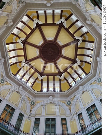 The dome-shaped ceiling of the Yaesu exit of Tokyo Station The dome-shaped ceiling of the Yaesu exit of Tokyo Station 131568404