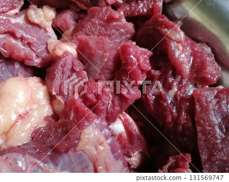 Raw beef steak meat. Delicious mixed Kobe and wagyu beef meat pieces to make famous recipe like barbeque, picanha, bourguignon, goulash, gourmet, stroganoff, ragout etc Raw beef steak meat. Delicious mixed Kobe and wagyu beef meat pieces to make famous recipe like barbeque, picanha, bourguignon, goulash, gourmet, stroganoff, ragout etc 131569747