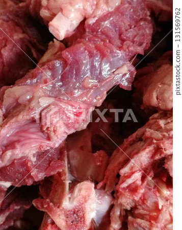 Raw beef steak meat. Delicious mixed Kobe and wagyu beef meat pieces to make famous recipe like barbeque, picanha, bourguignon, goulash, gourmet, stroganoff, ragout etc 131569762