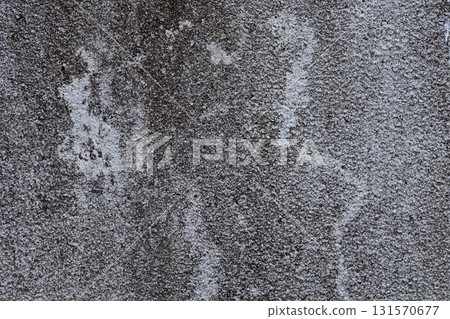 又舊又髒的混凝土牆紋理 灰色粗糙的紋理背景 又舊又髒的混凝土牆紋理 灰色粗糙的紋理背景 131570677