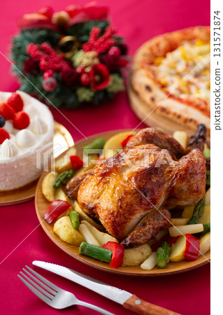 Roast chicken and Christmas dinner Roast chicken and Christmas dinner 131571874