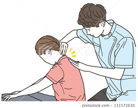 一名年輕女性患者正在接受男性脊椎按摩師的治療 一名年輕女性患者正在接受男性脊椎按摩師的治療 131572630