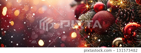 decorated Christmas tree with red ornaments and golden lights. Snowflakes fall softly in the background, festive atmosphere, horizontal banner, copy space, free space for text decorated Christmas tree with red ornaments and golden lights. Snowflakes fall softly in the background, festive atmosphere, horizontal banner, copy space, free space for text 131573482