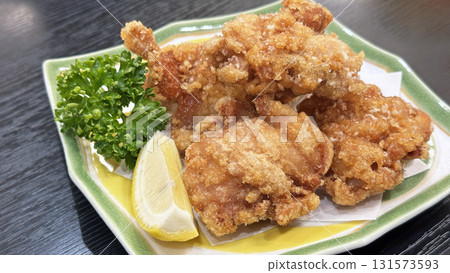Japanese Izakaya Menu (Assorted Fried Chicken) Japanese Izakaya Menu (Assorted Fried Chicken) 131573593