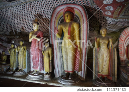 Sri Lanka World Heritage Site: Rangiri Dambulla Cave Temple 131575483