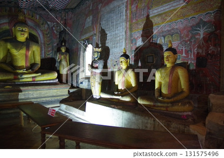 斯里蘭卡世界遺產:蘭吉里丹布勒石窟寺 斯里蘭卡世界遺產:蘭吉里丹布勒石窟寺 131575496