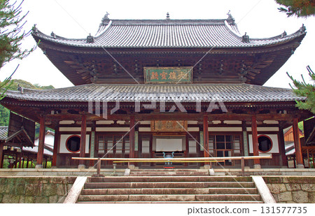 京都宇治黑宗萬福寺大雄寶殿國寶 京都宇治黑宗萬福寺大雄寶殿國寶 131577735
