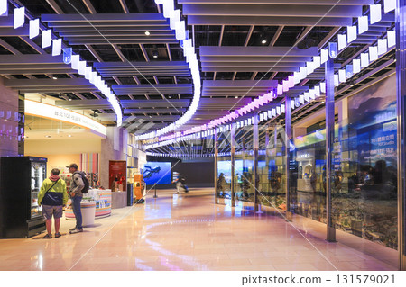 台北101，台灣：5樓電梯廳（觀景台入口）禮品店 131579021