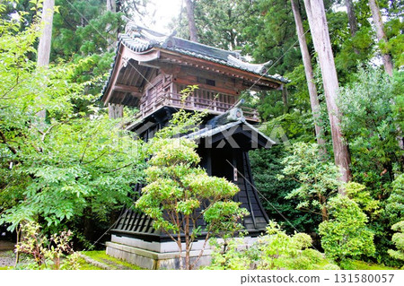 Yahiko Shrine's drum tower, Echigo Ichinomiya, Niigata Prefecture 131580057