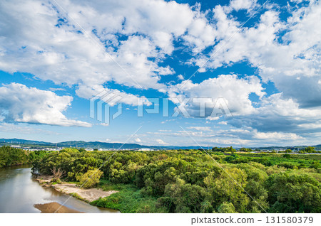 Kizugawa River Scenery: View from Shin-Kizugawa Bridge, Yawata City, Kyoto Prefecture Kizugawa River Scenery: View from Shin-Kizugawa Bridge, Yawata City, Kyoto Prefecture 131580379