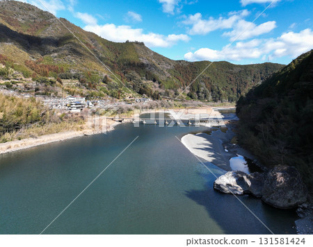 Niyodo River and Kataoka Submerged Bridge in Ochi Town, Kochi Prefecture 131581424
