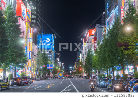 “東京”秋葉原電器城/城市夜景 131585082