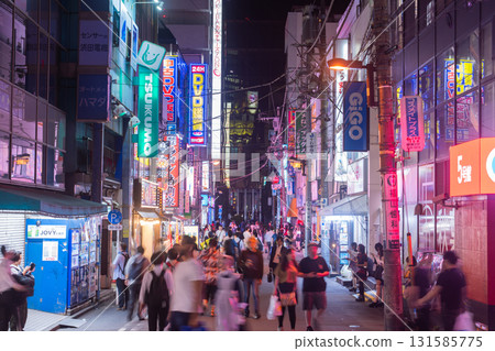 “東京”秋葉原電器城/城市夜景 “東京”秋葉原電器城/城市夜景 131585775