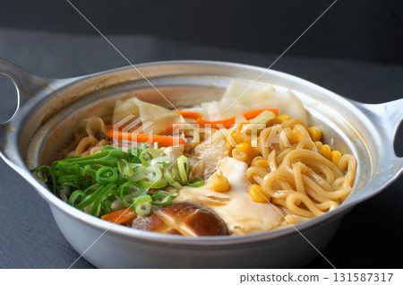 煮拉麵 煮拉麵 131587317