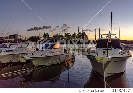 Morning view of Taketoyo Port Morning view of Taketoyo Port 131587497