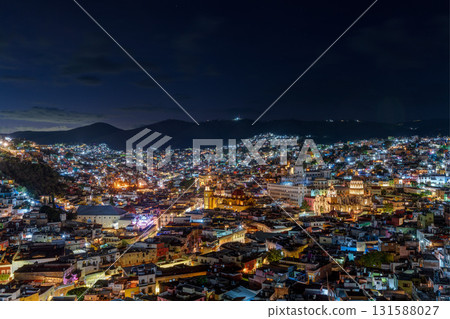 墨西哥瓜納華托夜景 131588027