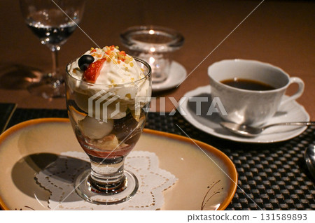 藻岩山纜車觀景台餐廳夜景夜間芭菲 藻岩山纜車觀景台餐廳夜景夜間芭菲 131589893