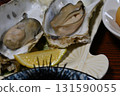 Dinner at the guesthouse: a mountain of seafood: hairy crab, sea urchin, oysters 131590055