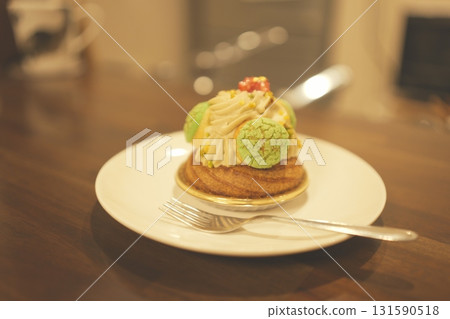 homemade dessert cream puff 131590518