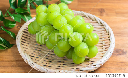Shine Muscat Shine Muscat 131590749