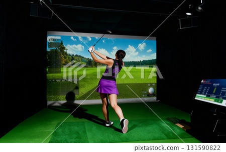 Virtual Golf 131590822