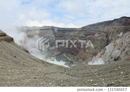 Nakadake Crater 131590857
