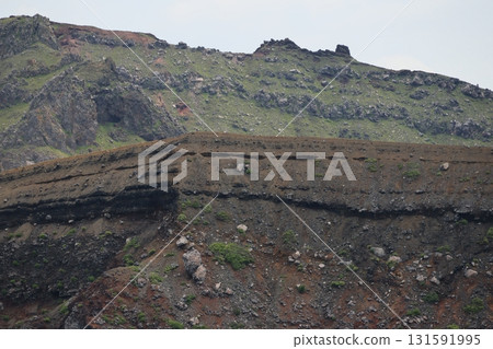 火山岩層 火山岩層 131591995