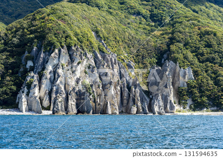 下北半島，從西港前往青森縣西村佛光浦的觀光船上看到的景色 131594635