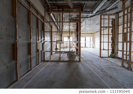Skeleton dismantling work before renovation Skeleton dismantling work before renovation 131595049