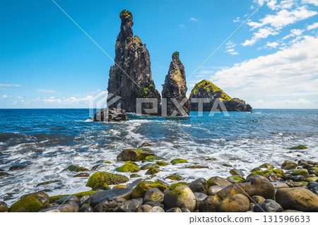 Majestic view with high cliffs in the Atlantic Ocean, Madeira Majestic view with high cliffs in the Atlantic Ocean, Madeira 131596633