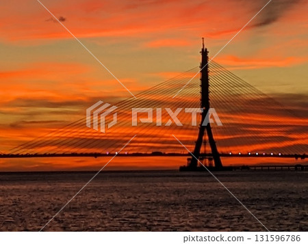 淡江大橋 淡水河 淡江大橋 淡水河 131596786