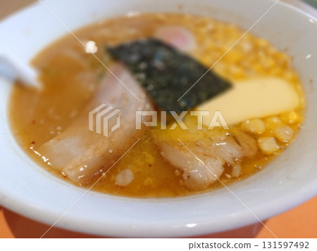 黃油味噌拉麵 131597492