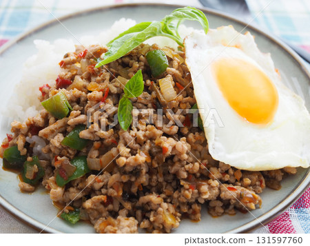 加寶飯配煎蛋 131597760
