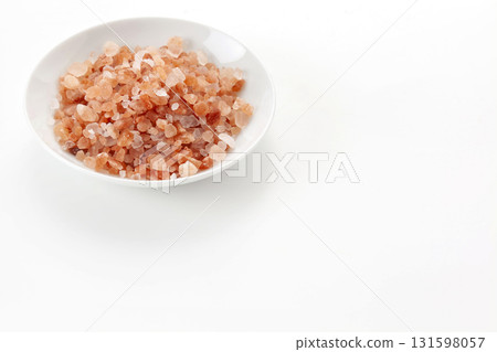 Himalayan pink salt Himalayan rock salt 131598057