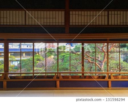 從房間內可欣賞日本花園的景色 131598294