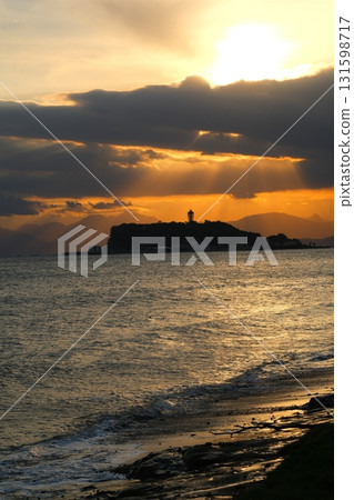 黃昏的江之島 131598717