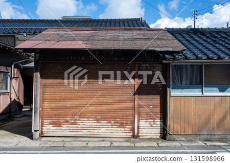 An old and very beautiful building in Kaike Onsen, Yonago City, Tottori Prefecture, Japan An old and very beautiful building in Kaike Onsen, Yonago City, Tottori Prefecture, Japan 131598966