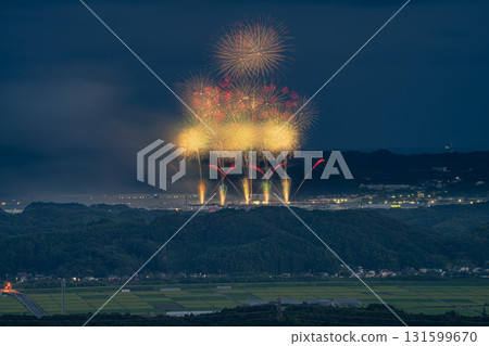 Fukuroi Enshu fireworks in Fukuroi City (Shizuoka Prefecture) 131599670