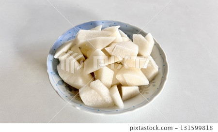 Kaori pear, also known as the "phantom pear" Kaori pear, also known as the "phantom pear" 131599818