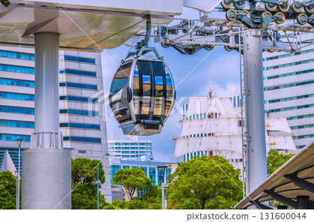Yokohama cityscape in Japan, with the Nippon Maru under full sail and Sakuragicho Station in the Yokohama Air Cabin (October 5th) 131600044